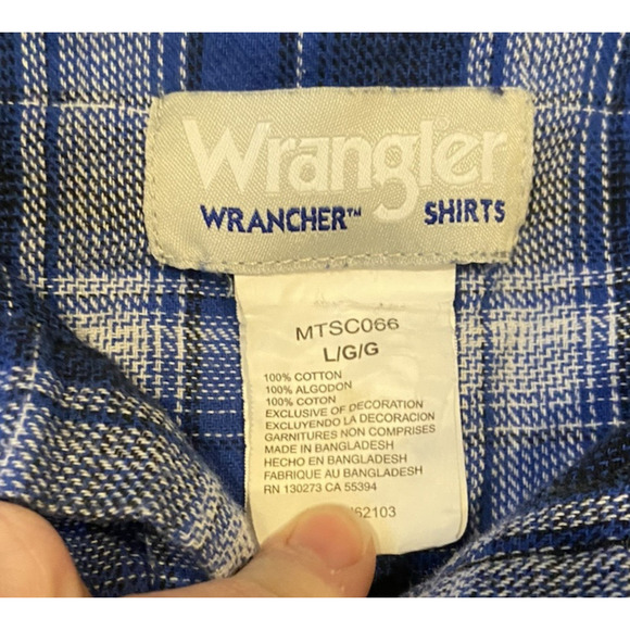 Wrangler Size L Blue Plaid Pearl Snap Button Cowboy Western Button Down Shirt - Picture 2 of 4